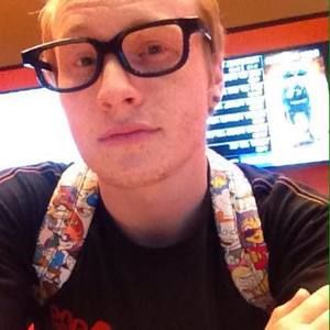 Meet your Posher, Alex